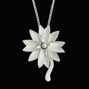 Vintage Rancho Alegre Taxco Mexico sterling silver flower brooch pin